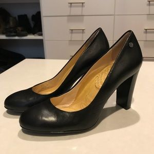 Calvin Klein leather pumps heels size 7M